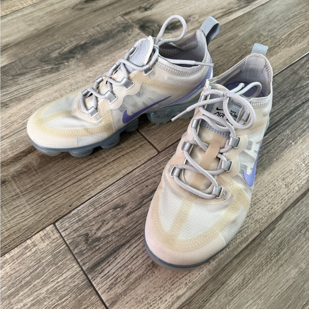 Nike Air VaporMax  SE Gray Purple Silver Women’s Size 7 BV6483-001
